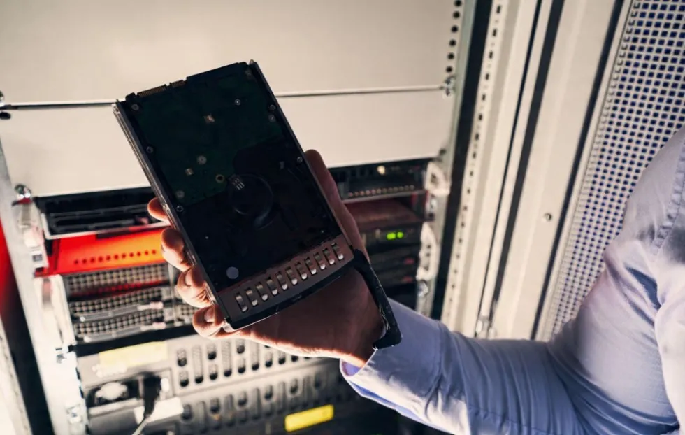 SQL database recovery services